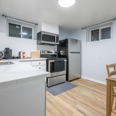 Centerstreet-Cozy 1Bedroomsuite Calgary Ngoại thất bức ảnh