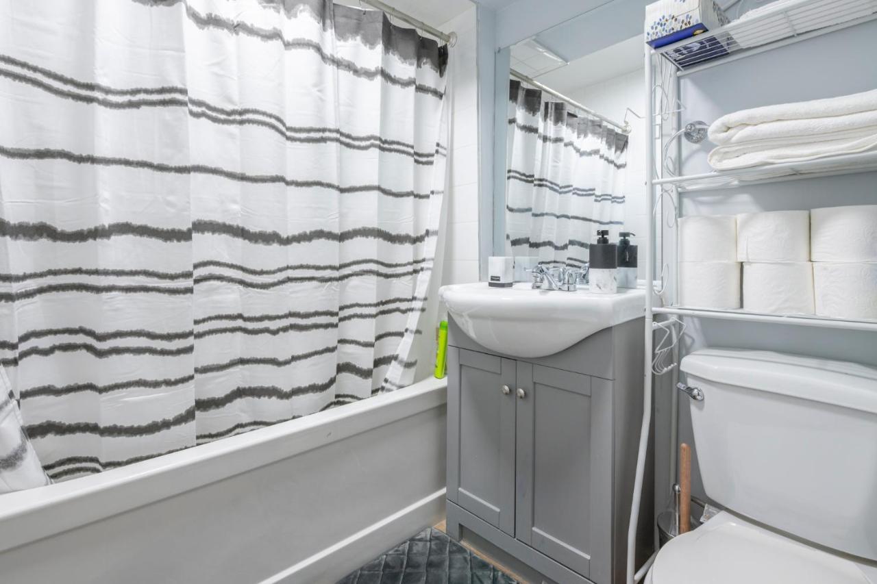 Centerstreet-Cozy 1Bedroomsuite Calgary Ngoại thất bức ảnh
